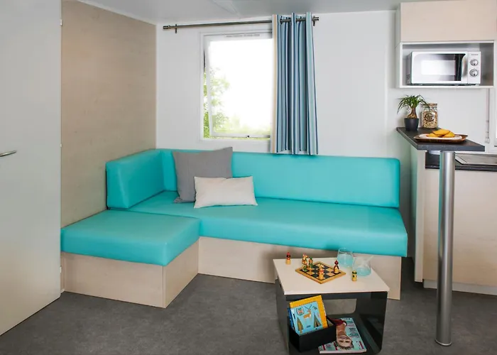 Camping Borken Am See Comfort Deluxe ボルケン